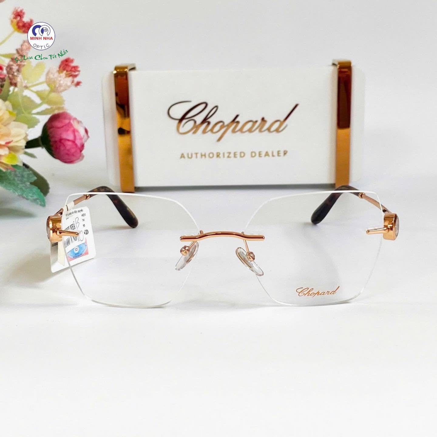 GỌNG KÍNH KHÔNG VIỀN TỪ CHOPARD MANG VẺ ĐẸP TỐI GIẢN NHƯNG ĐẦY KHÍ CHẤT | MẮT KÍNH MINH NHÃ PHAN THIẾT