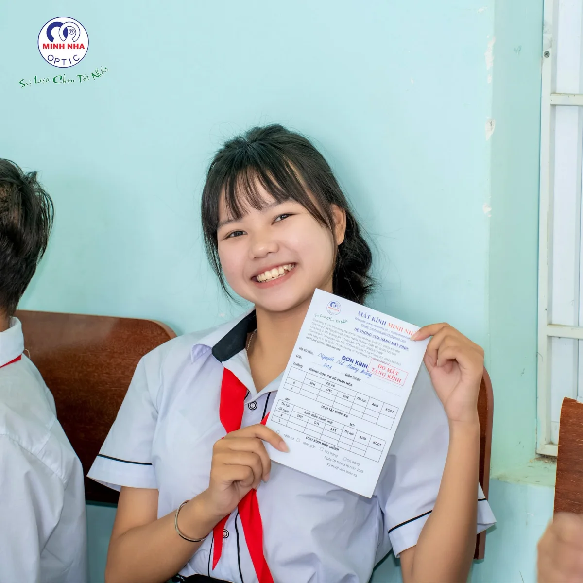 Hành trình tử tế Mắt Kính Minh Nhã 2